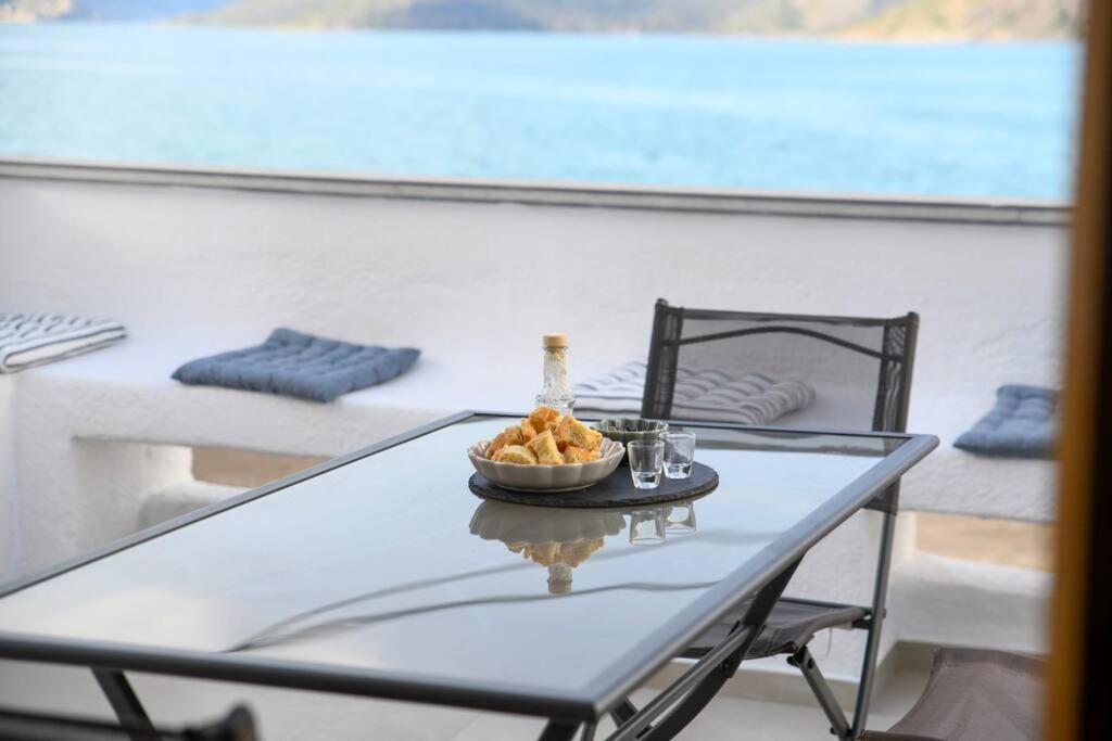 Apartment At Coast