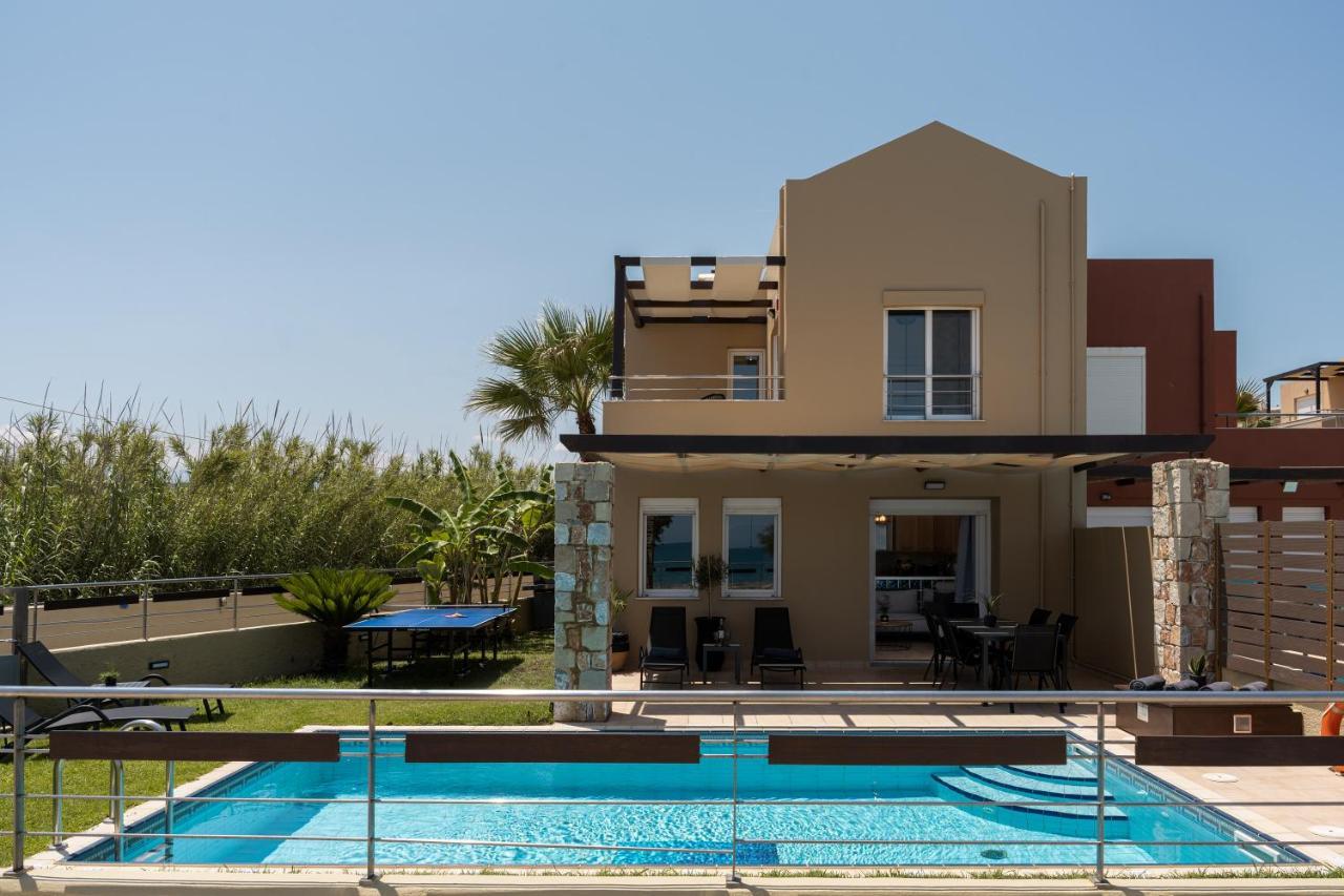 Villa Per Mare Maleme (Crete)