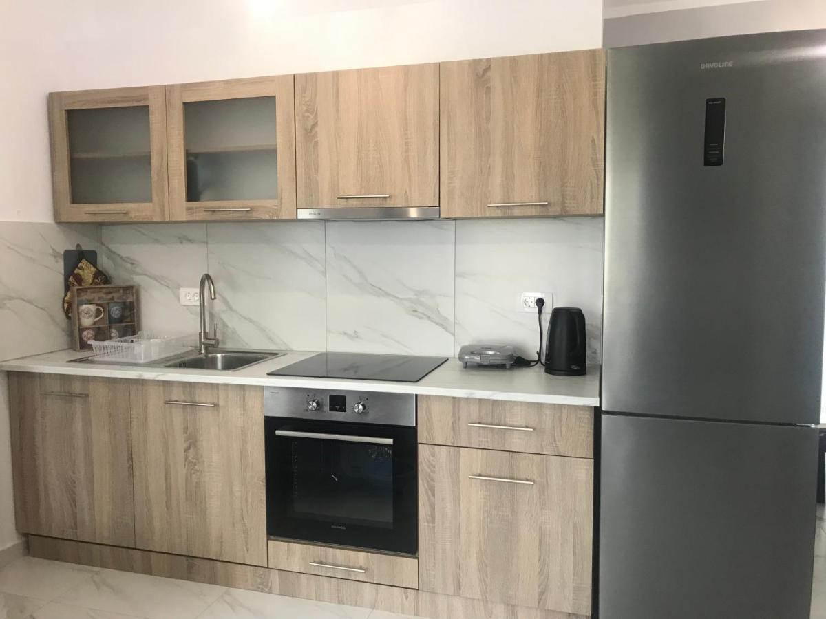 Bafas Apartment Plataria