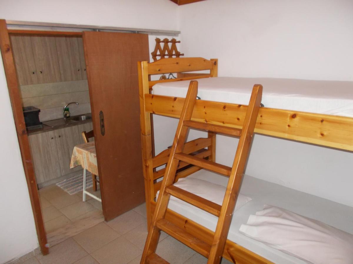 Mina Guest house