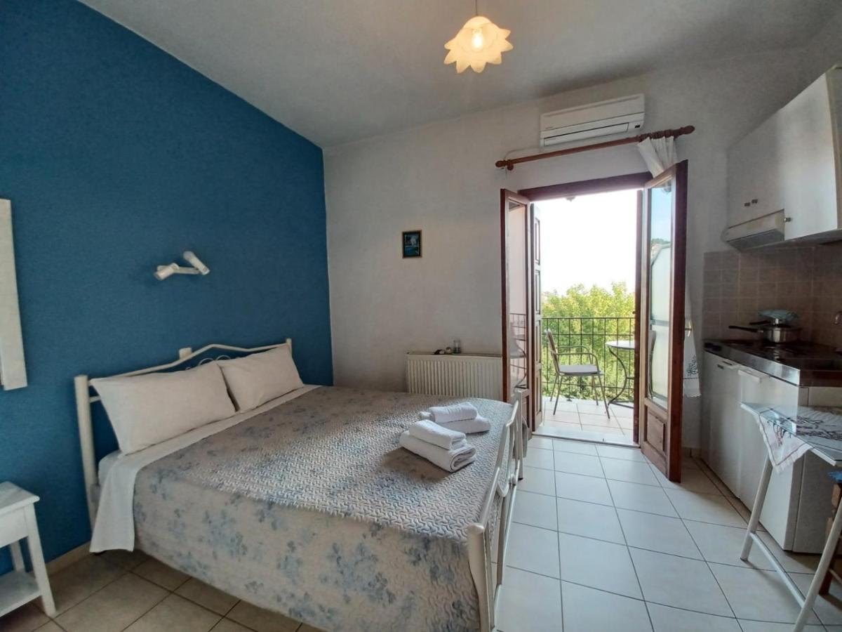 Guest house Maravelias *