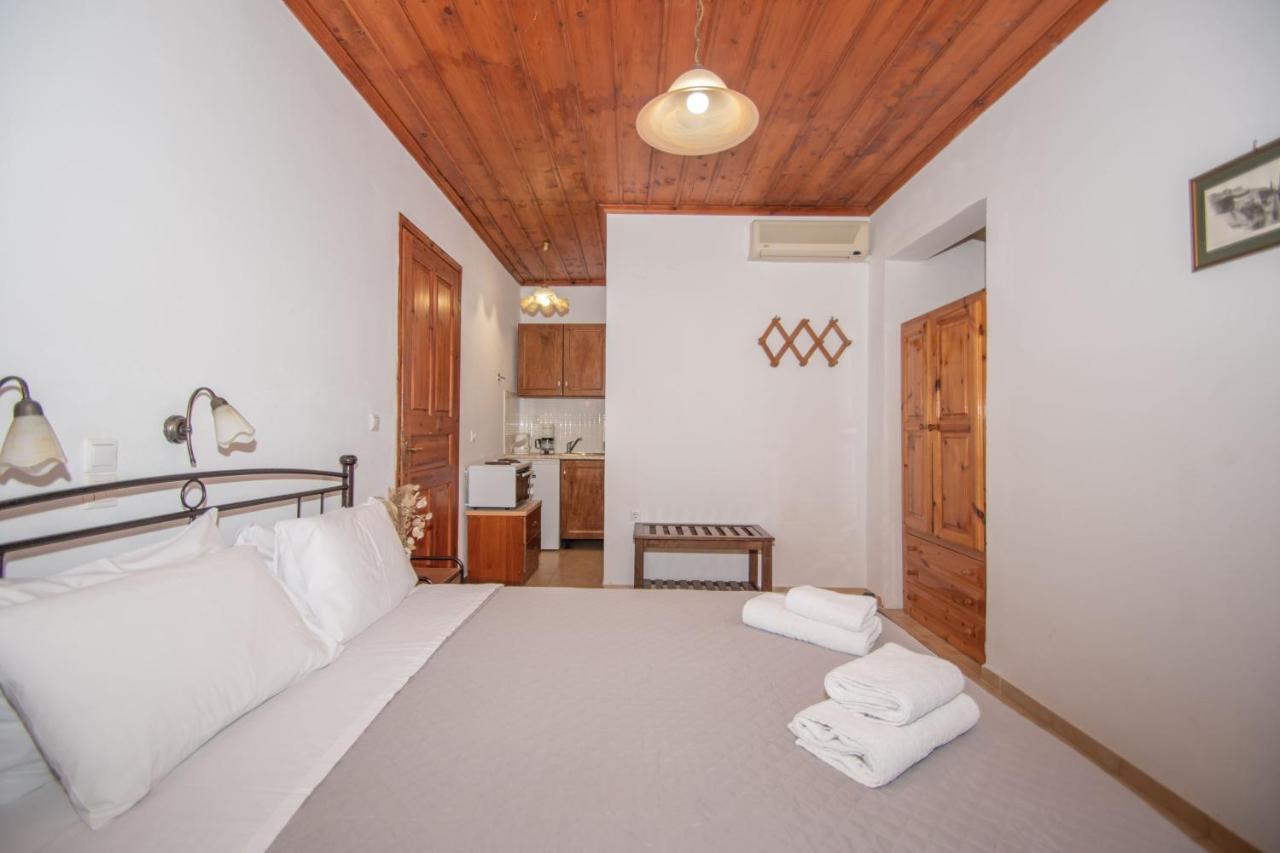 Arpyia Apartment *