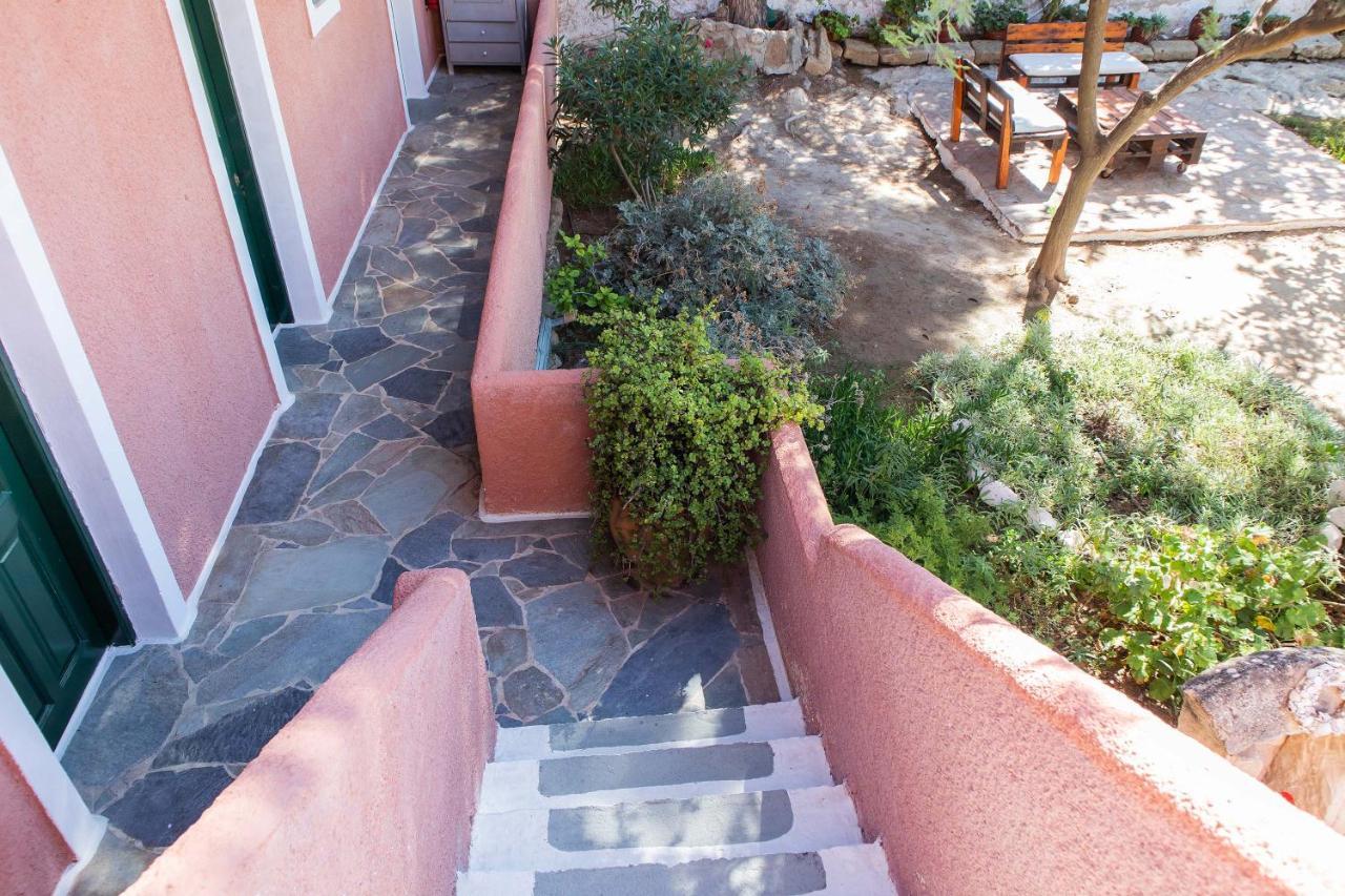 Vagia Traditional, Aegina Island Hotel 3*