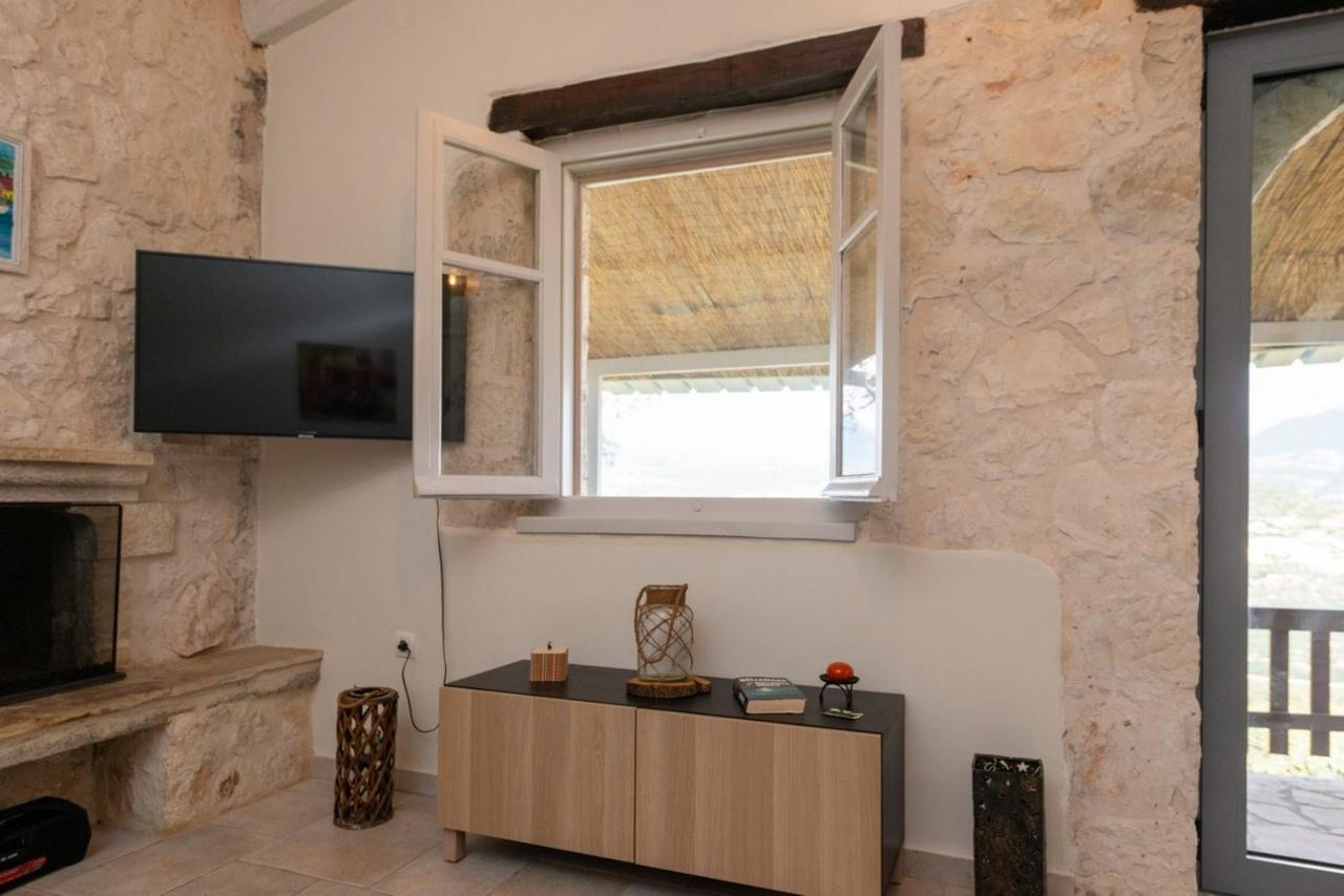 Villa Amit *