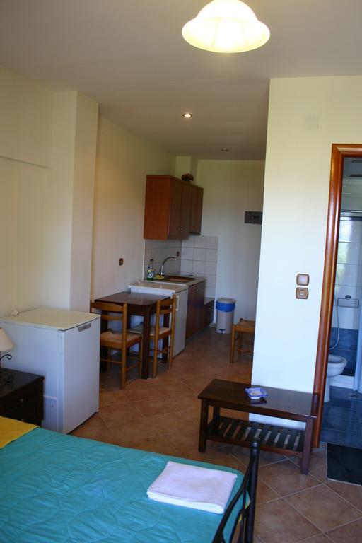 Porto Ageranos Apartment *
