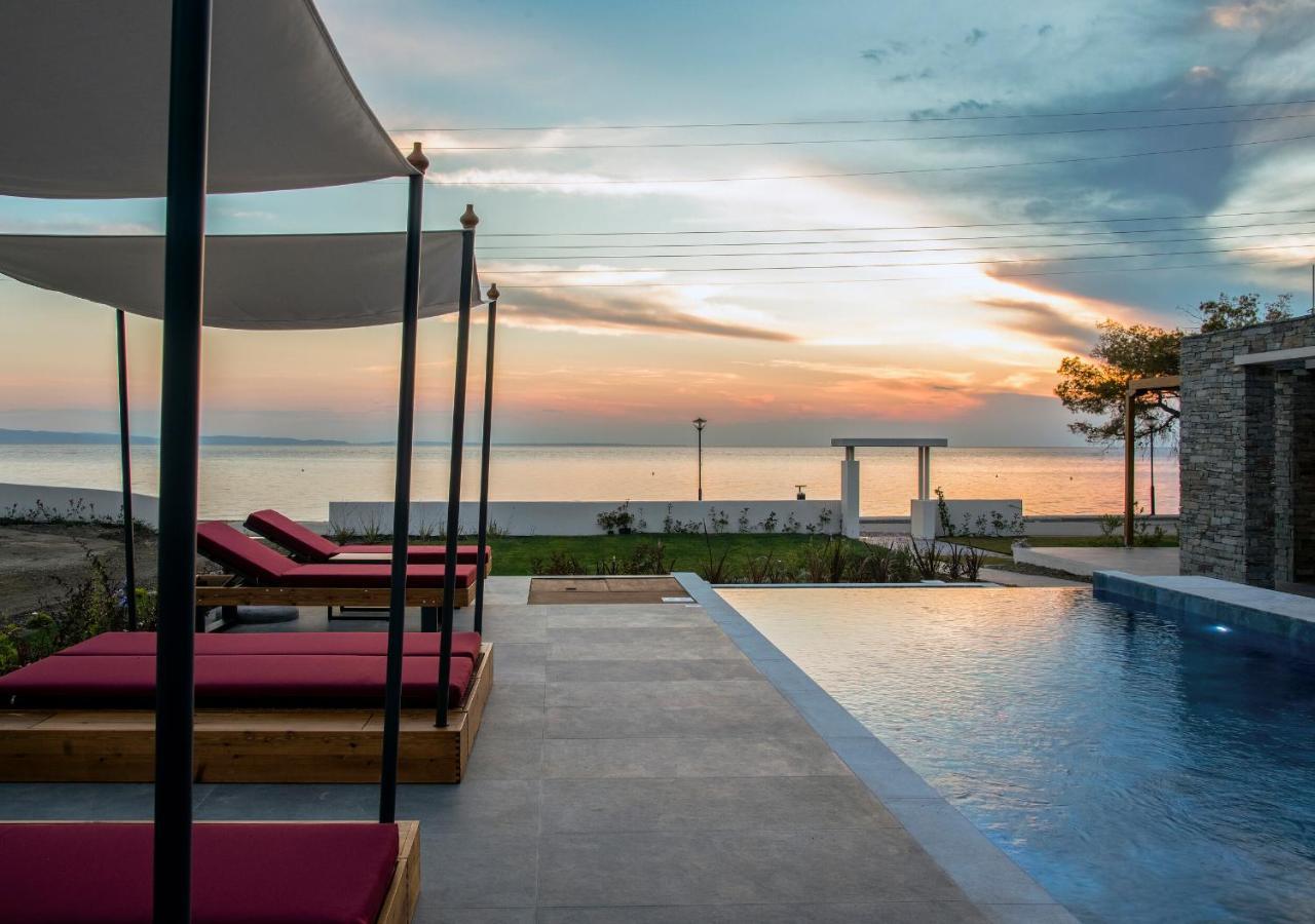 Amyntas Seafront Hotel 3*