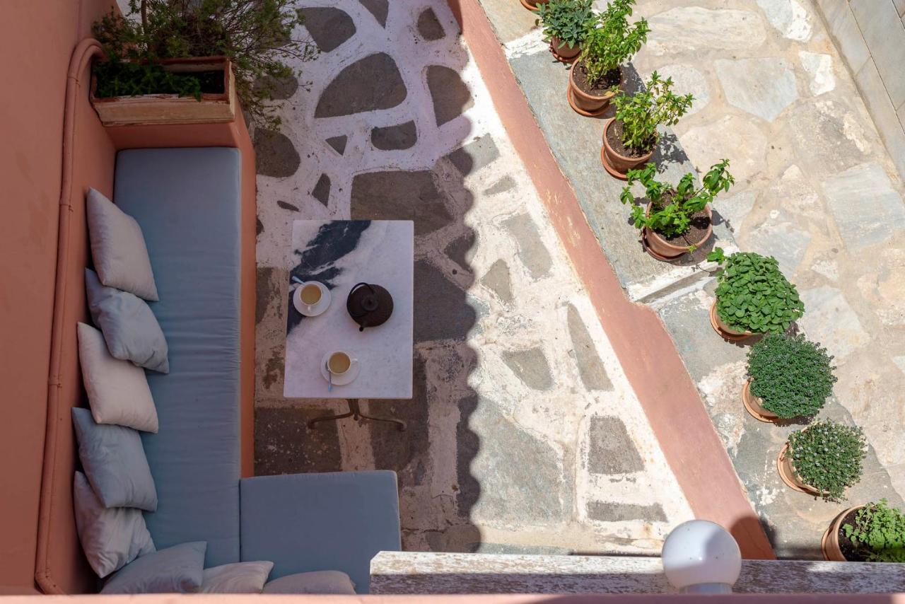 Maria-syros Guest house