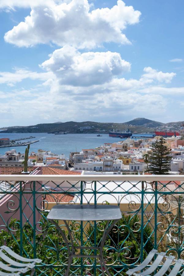 Maria-syros Guest house *