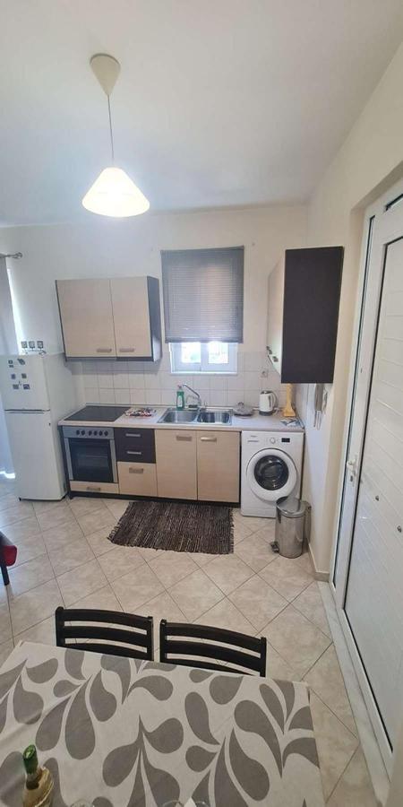 Retas Apartment *