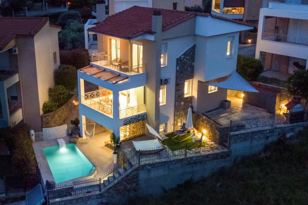 Sunrise Luxury Pool Villa *