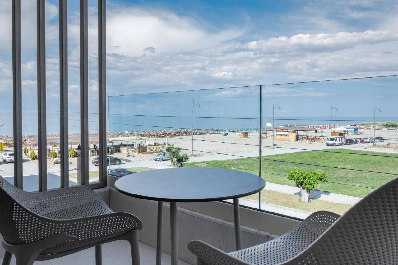 Pantheon Sea View
