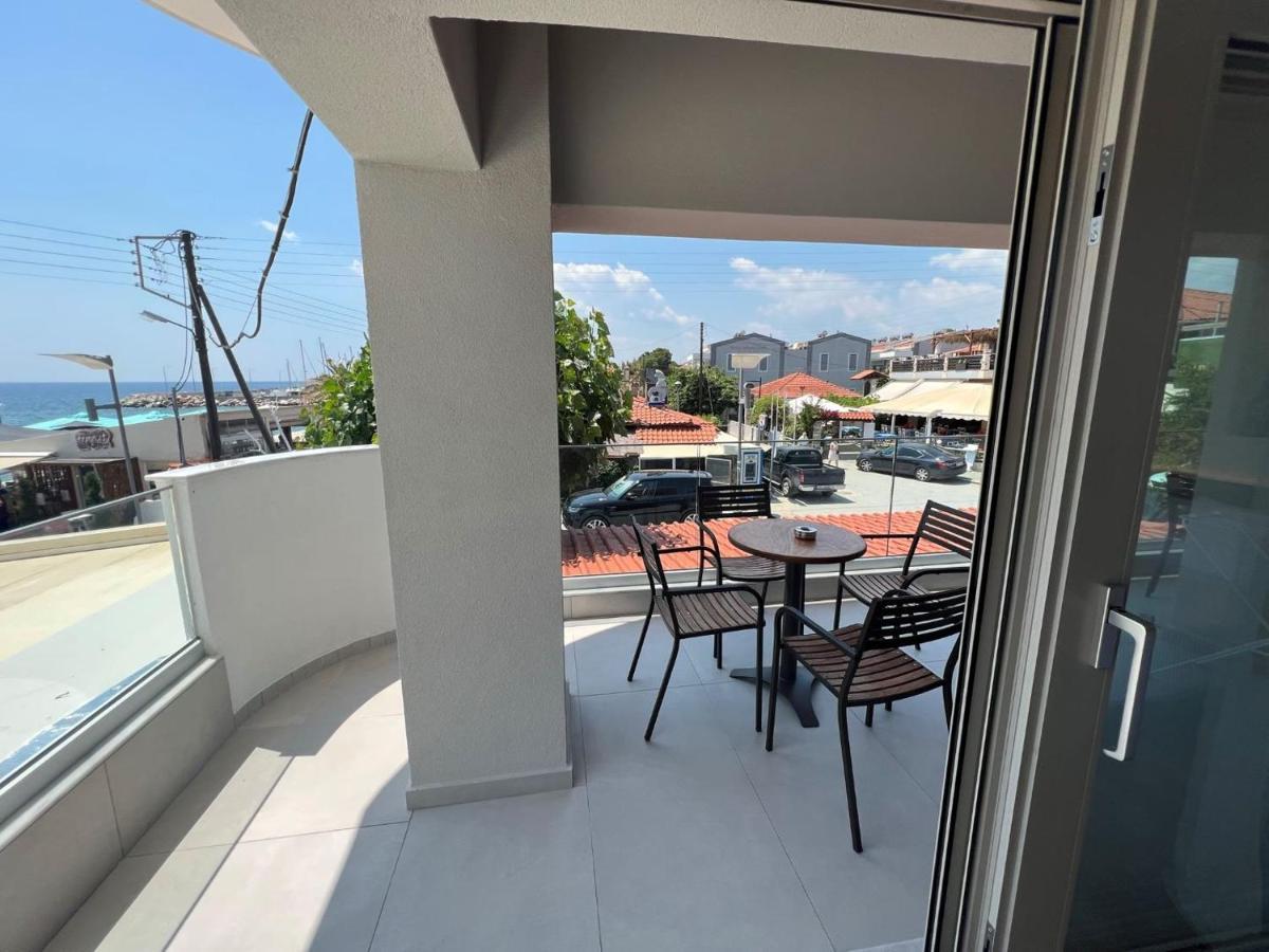 Hotel Studio Nikiti Beach
