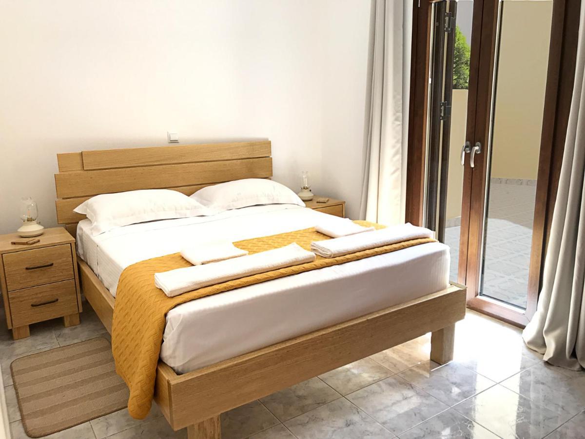 Apartment Zoe's House W/ Panoramic View 2br Ac 5min Walk Dt Karpathos Town (Pigadia)
