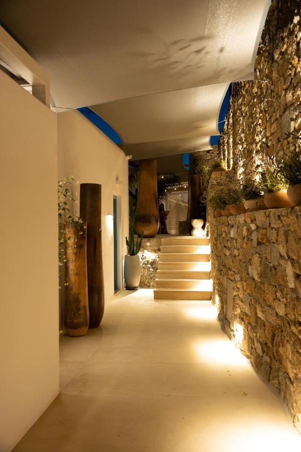 νumi Boutique Hotel