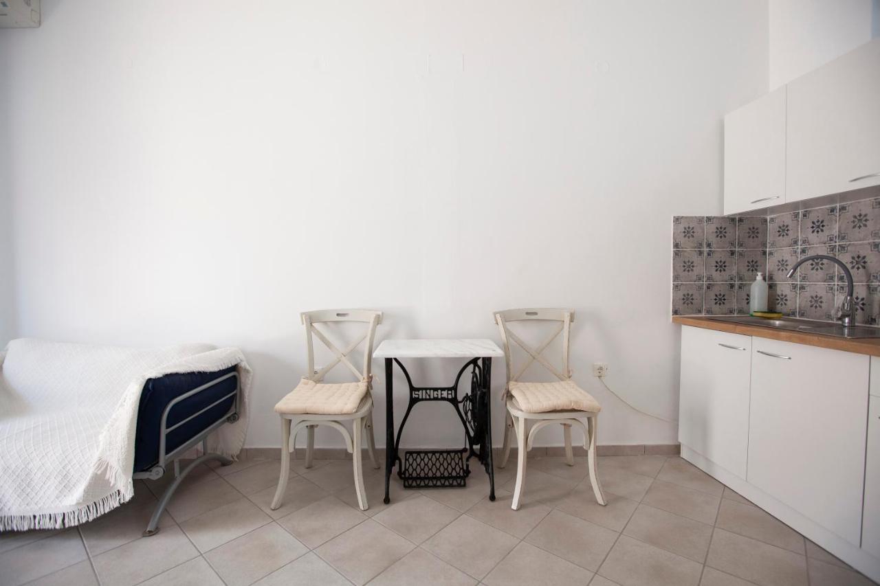 Hara's Apartment Perdika (Aegina)