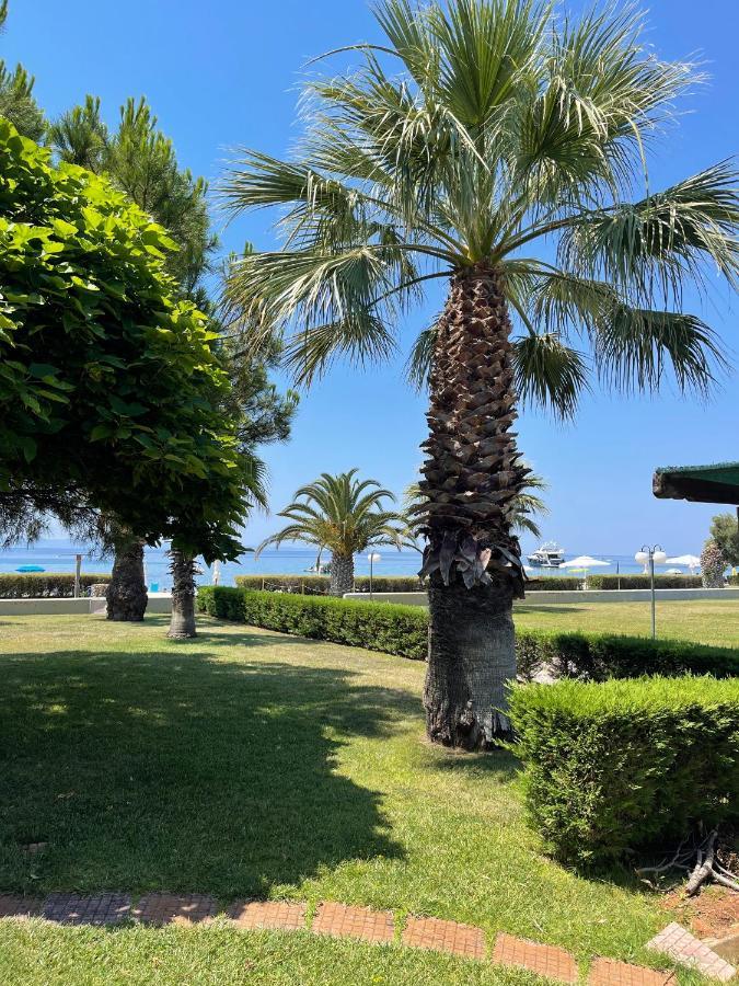 5-guest In Halkidiki Holiday home *