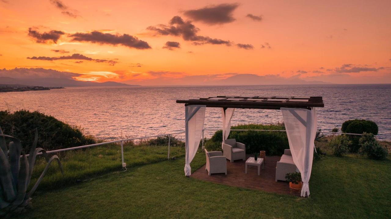 Sea Breeze Villa *