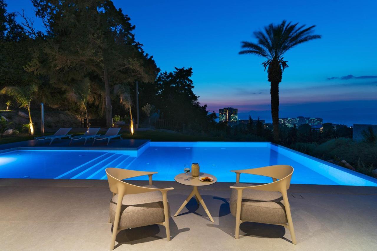 Casa Palmera Villa *
