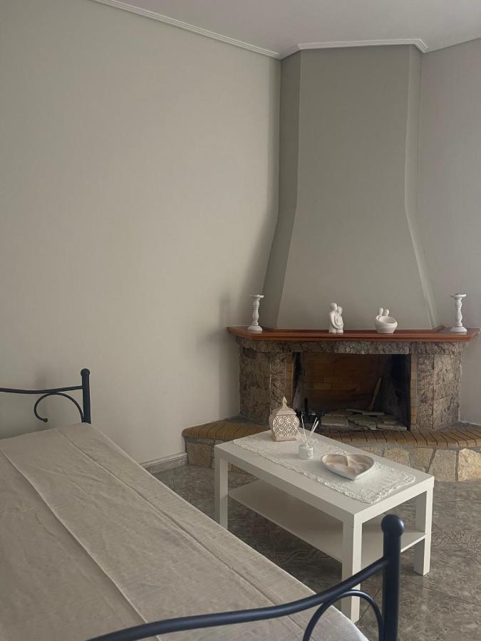 Luxury Seaside Apartment, 3 Bedrooms Livanatai