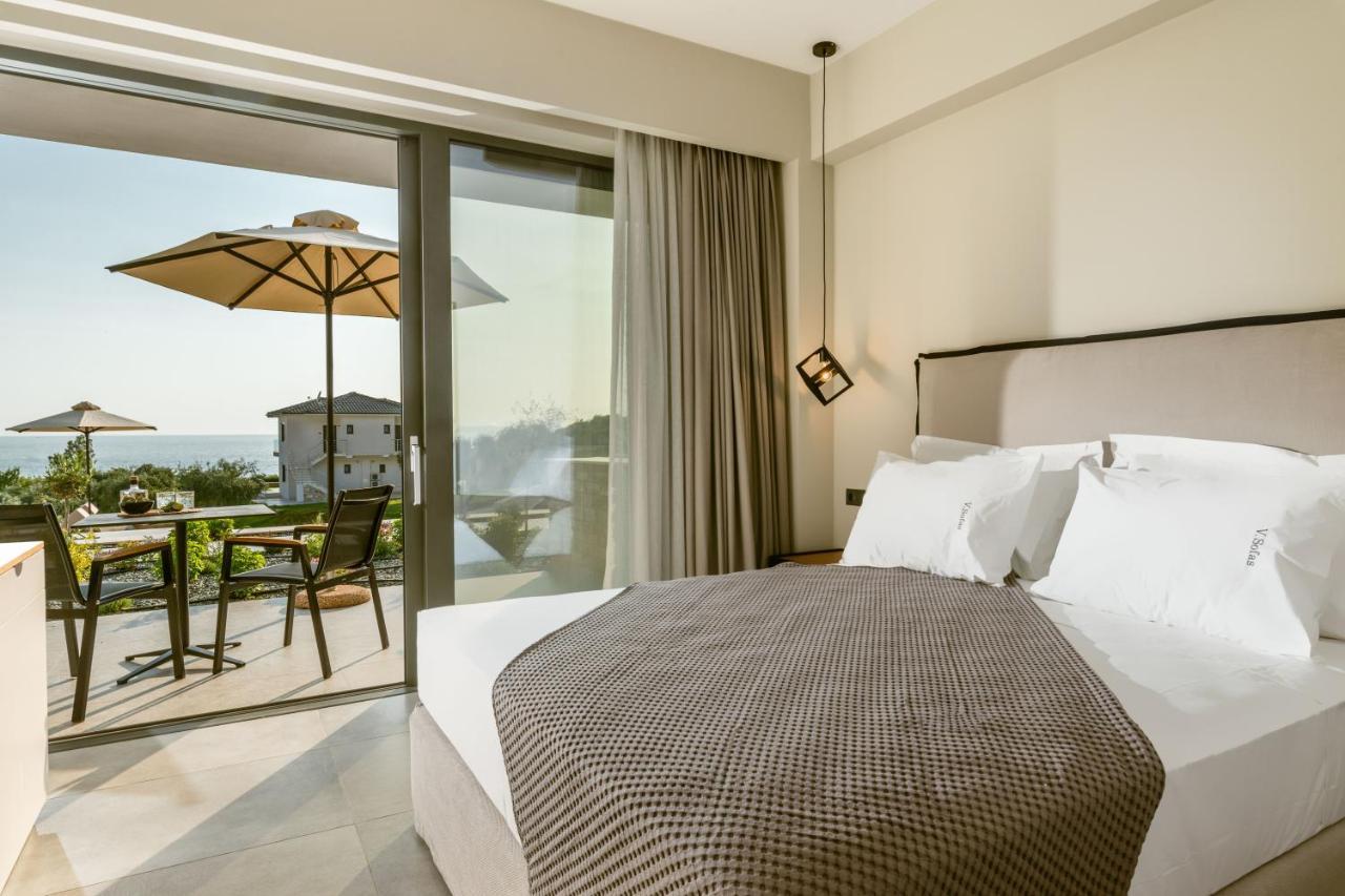 The View Sofas Coastal Retreat Aparthotel *