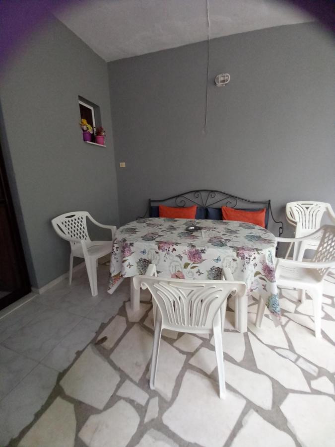 Agatha Appartments Paliouria