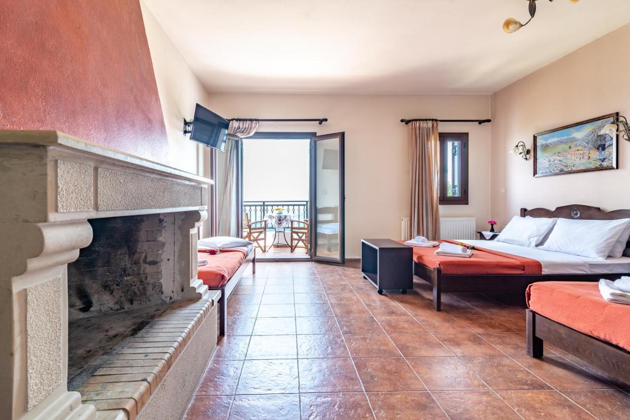 Marina 3* Anogeia
