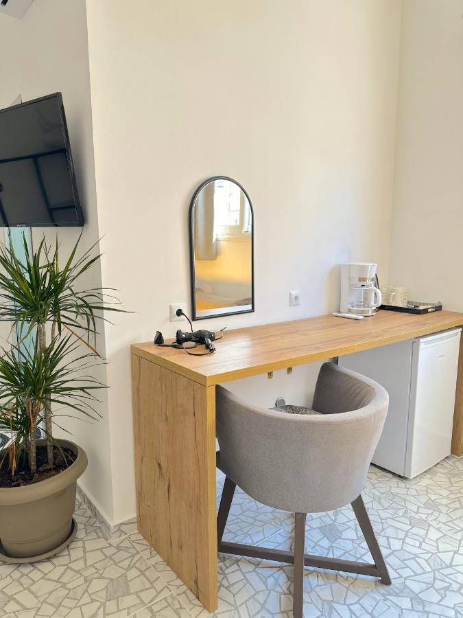 Apartment Falirala *