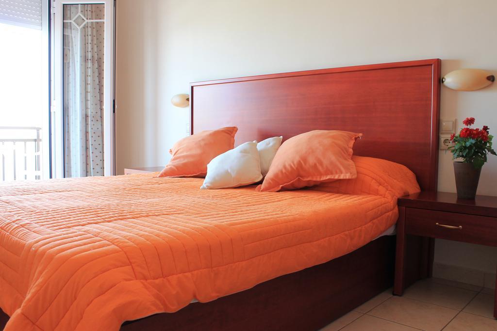 Xaris Guest house