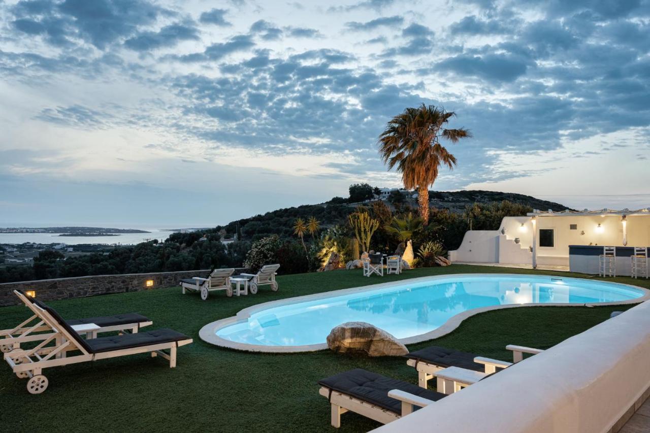 Phos Villa
