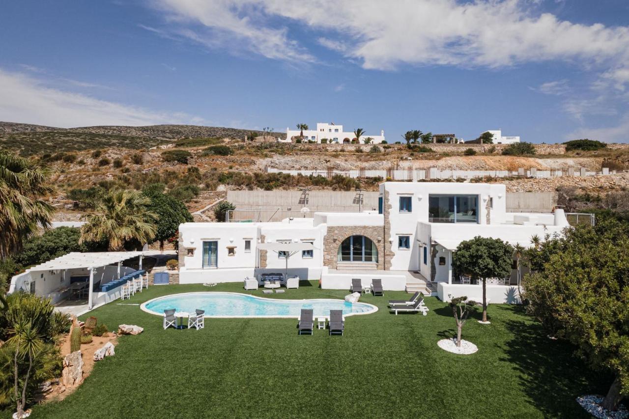 Phos Villa