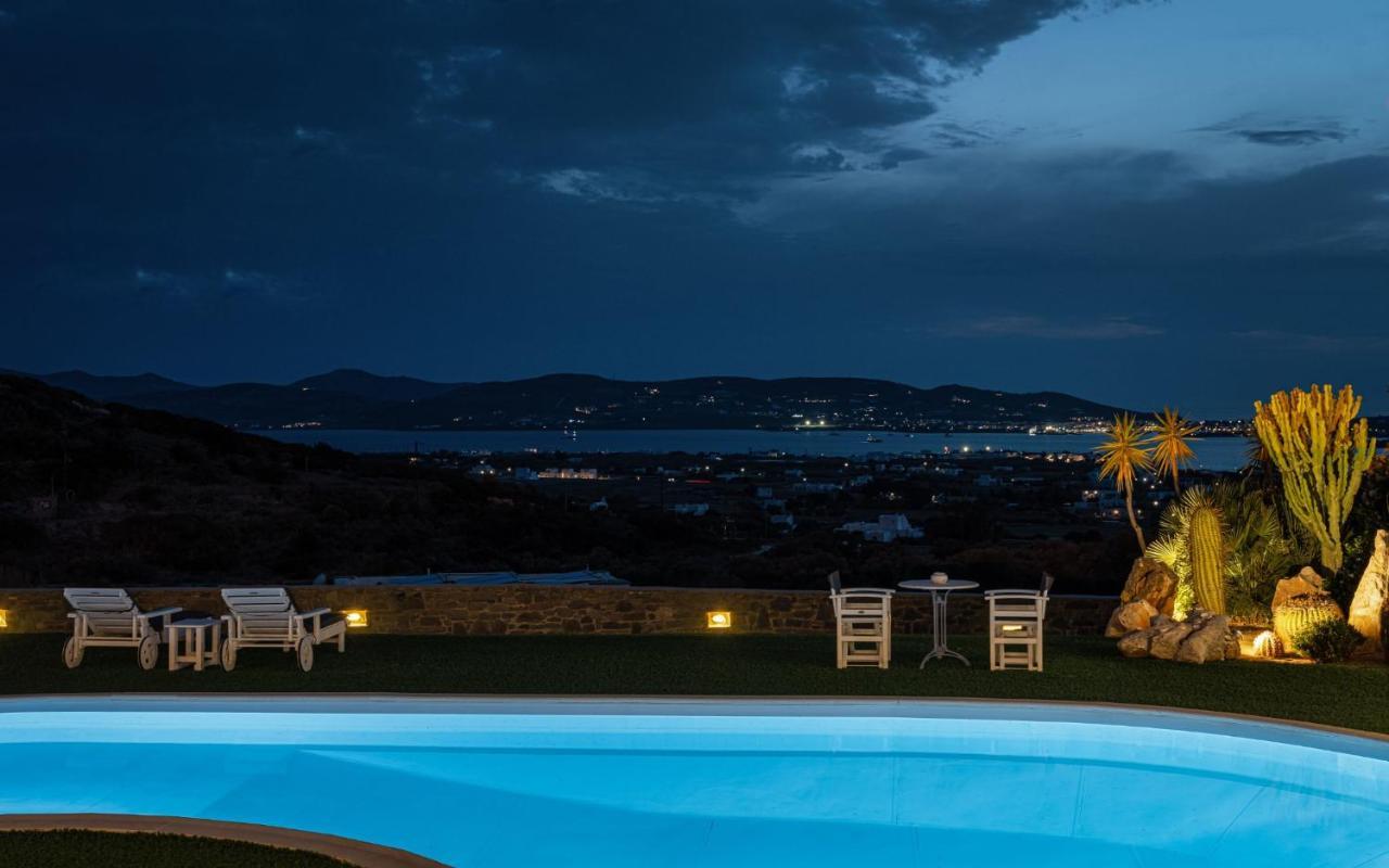 Phos Villa *