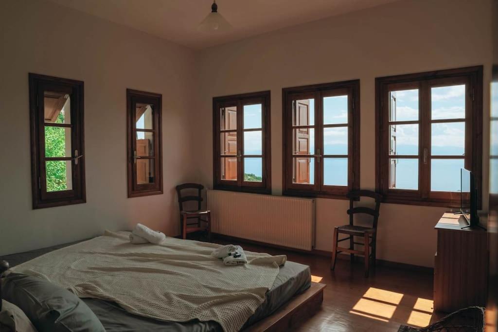 Geolena Villa Agios Georgios Nilias