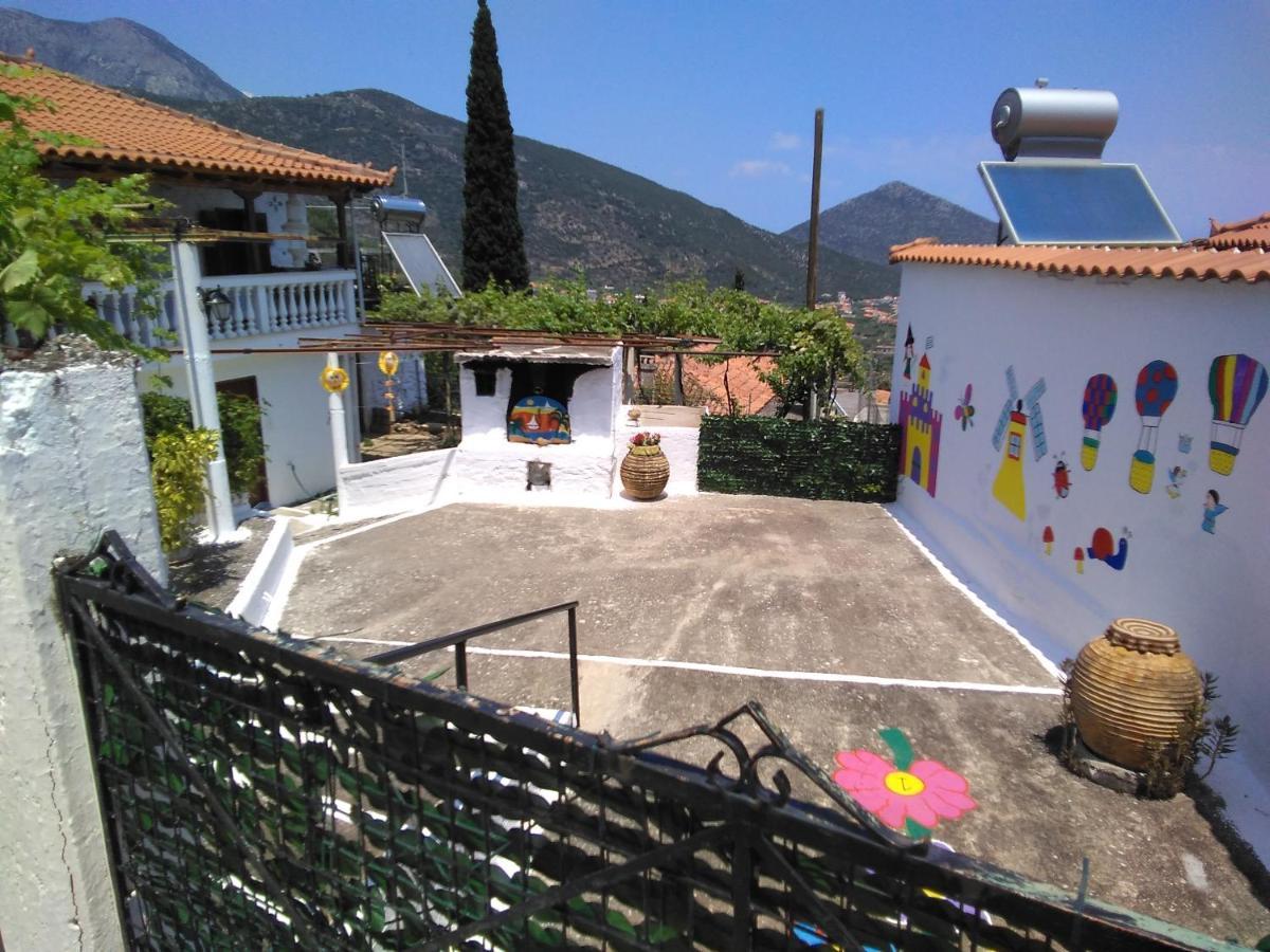 Matas House Leonidio