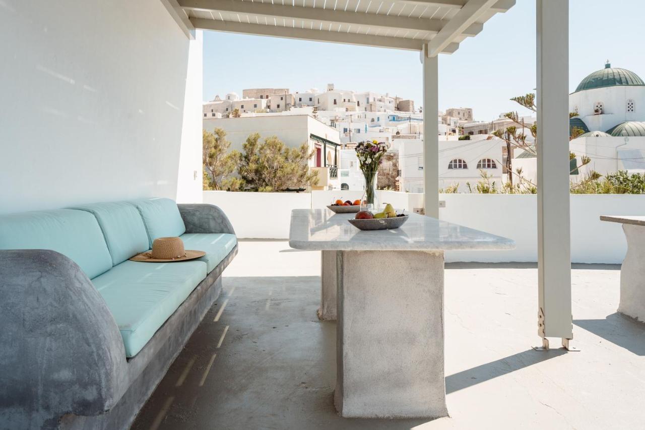 Celestial Seaview Apartments-portara Apartment
