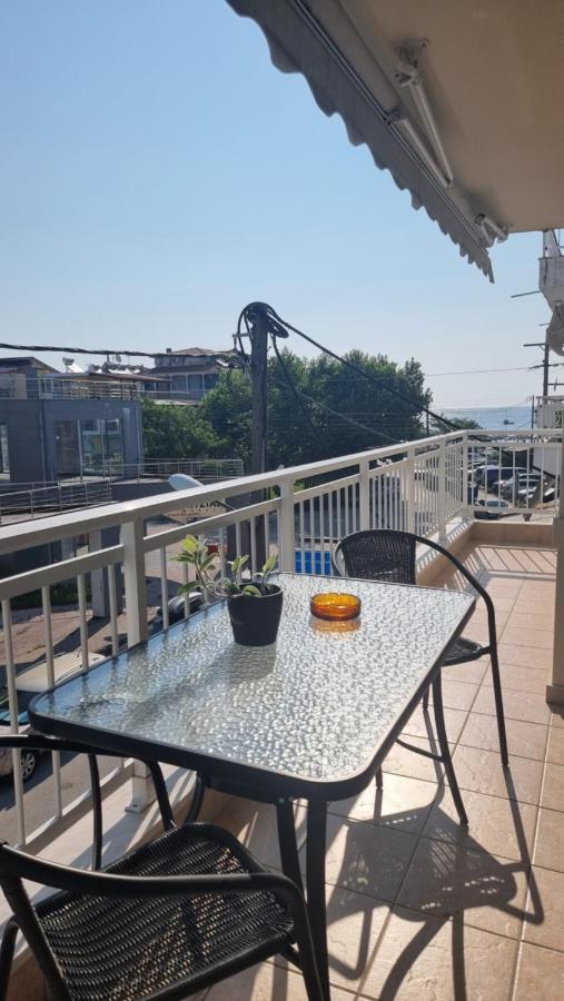 Apartment Seaside Luxury By Sarigianni