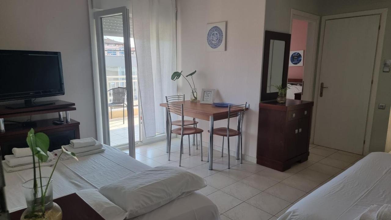 Seaside Luxury By Sarigianni Apartment