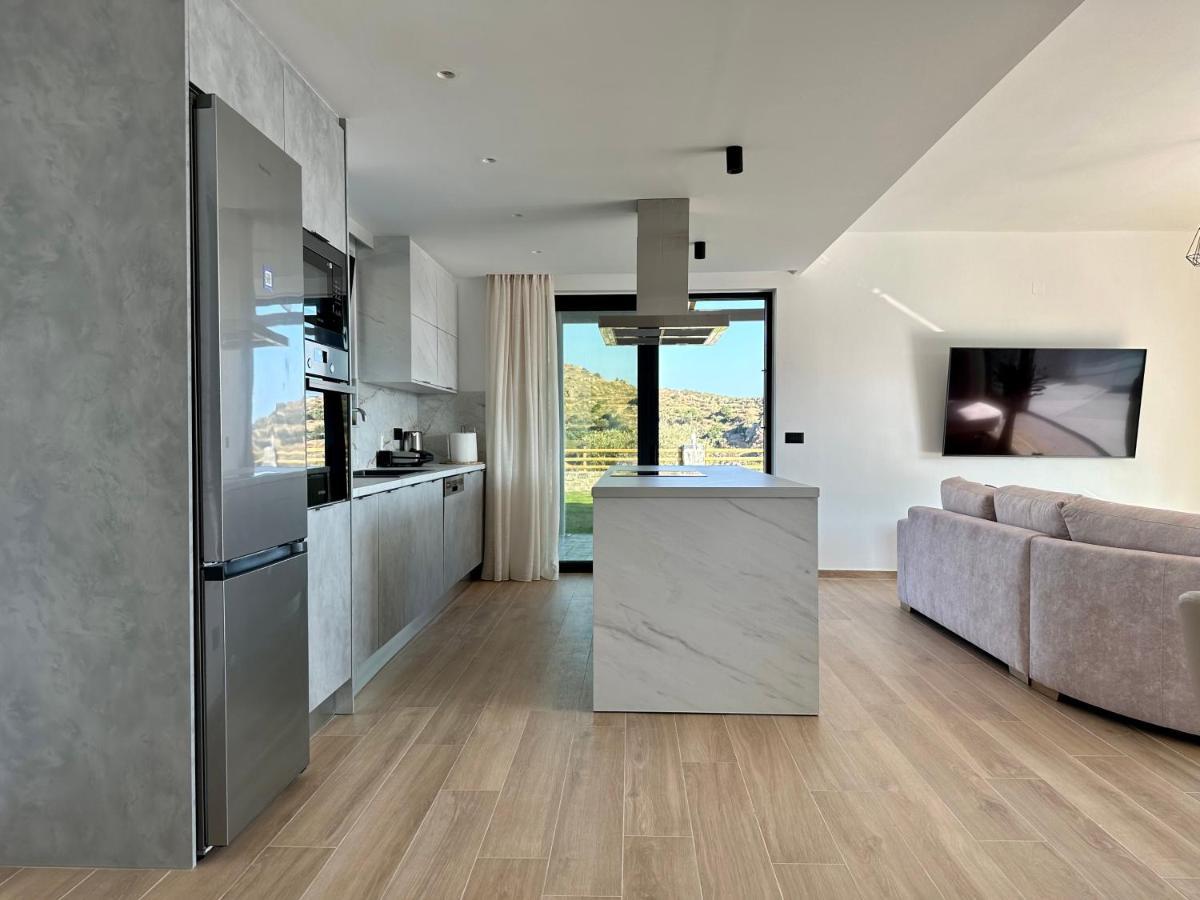 Skyline Iconic Villa