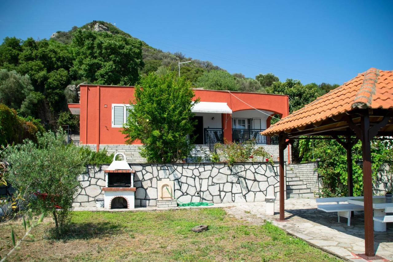 Paradise Residency *
