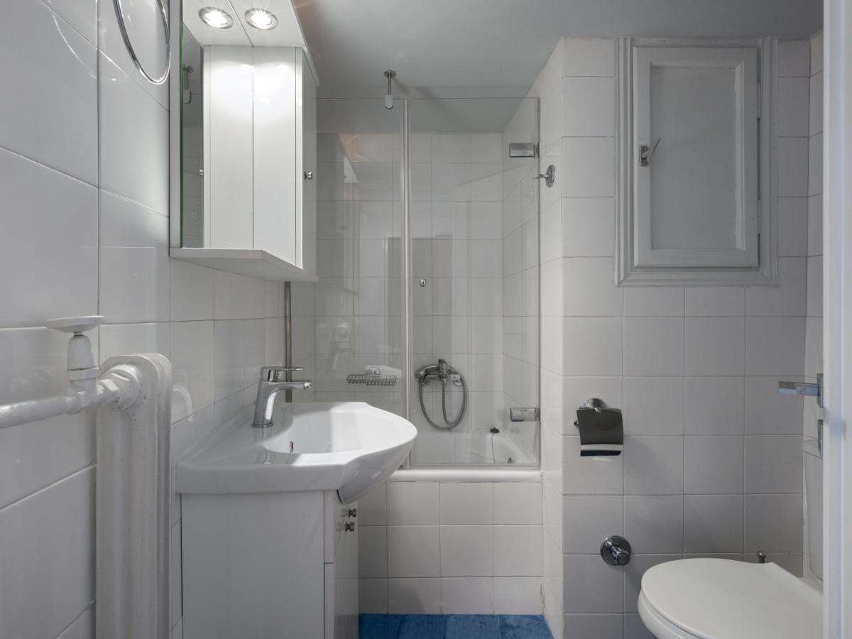 Beautiful In Kolonaki Apartment