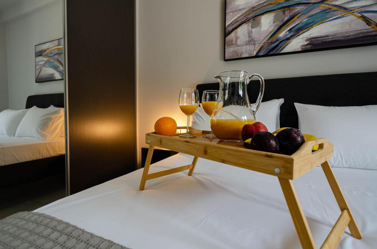 Marimar Panoramic Retreat: Magnificent Space And Breathtaking Gulf View * Kalamata