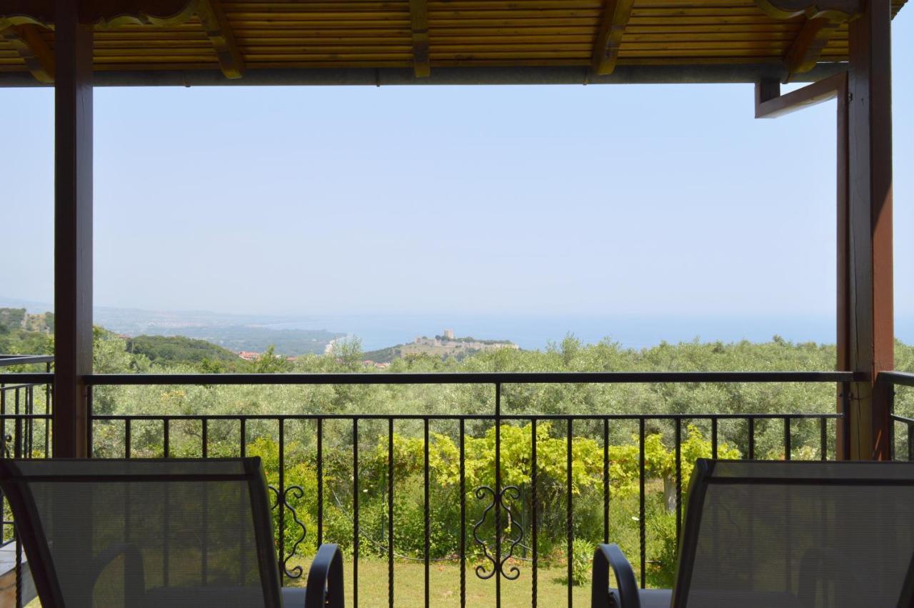 Apartment View Of The Castle And The Sea 1