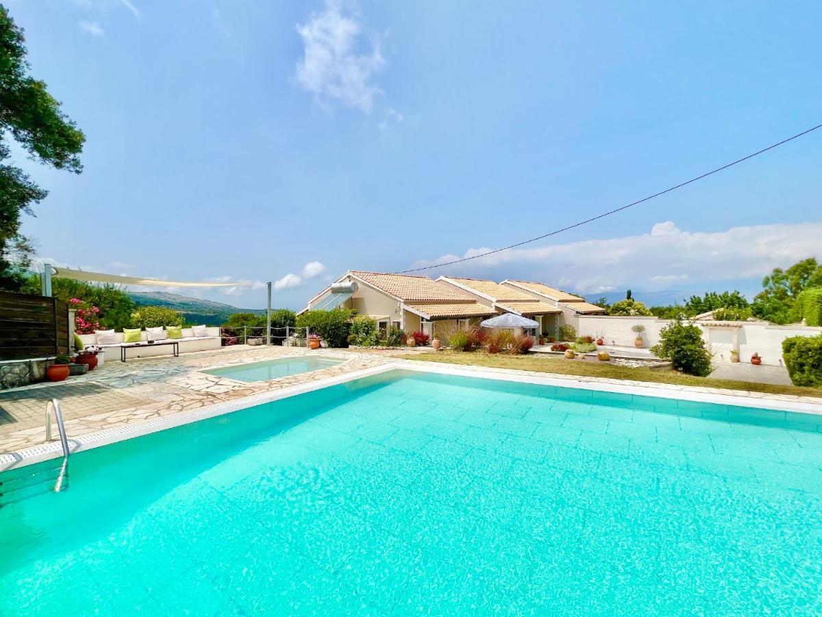 Kessar St Stephanos With Private Pool By Dadovillas Villa *