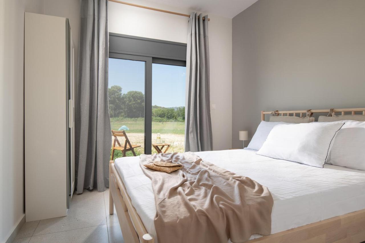 Saint John Luxury Seafront Holiday home Paralia Sikias