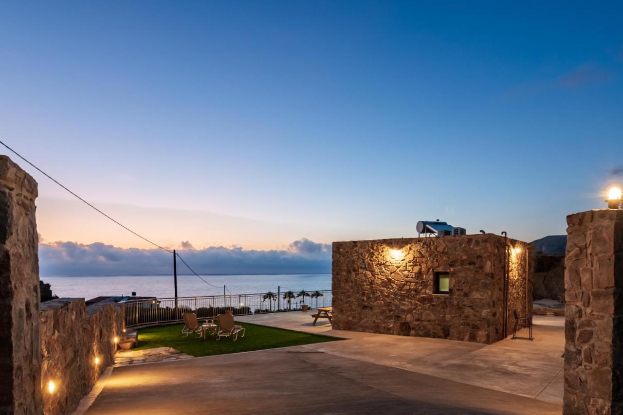 The Rock *peaceful Retreat House Holiday home *