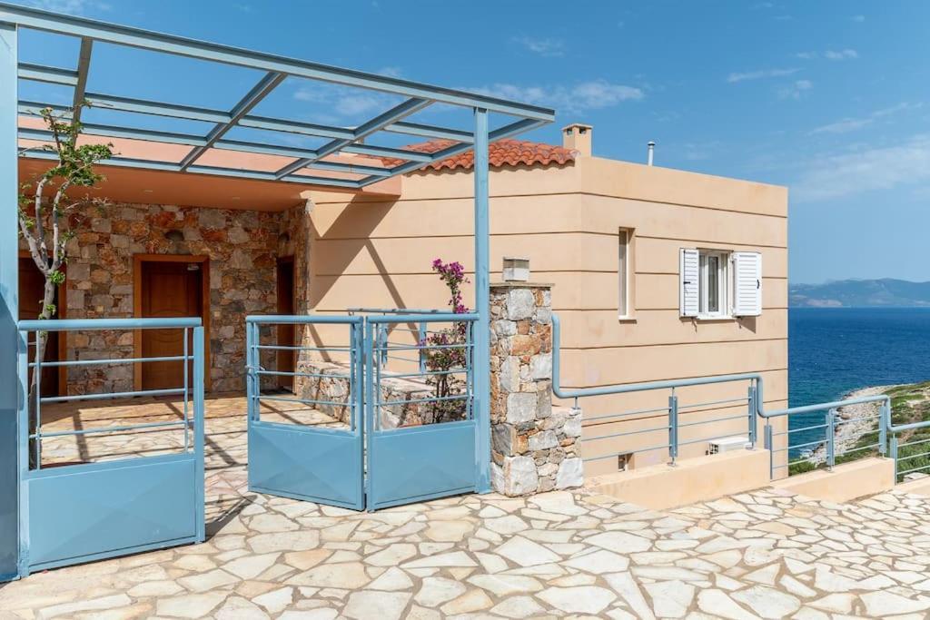 Seascape 3 Bedroom House *