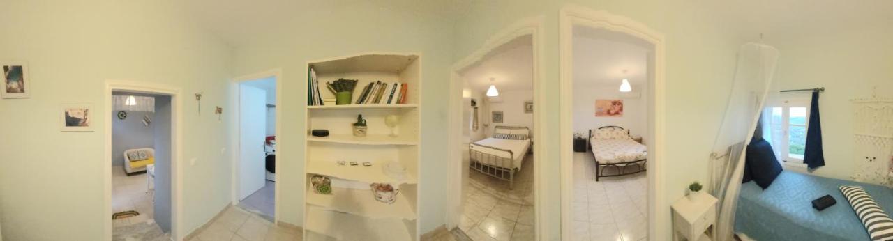 Charming House With Stunning View Apartment *