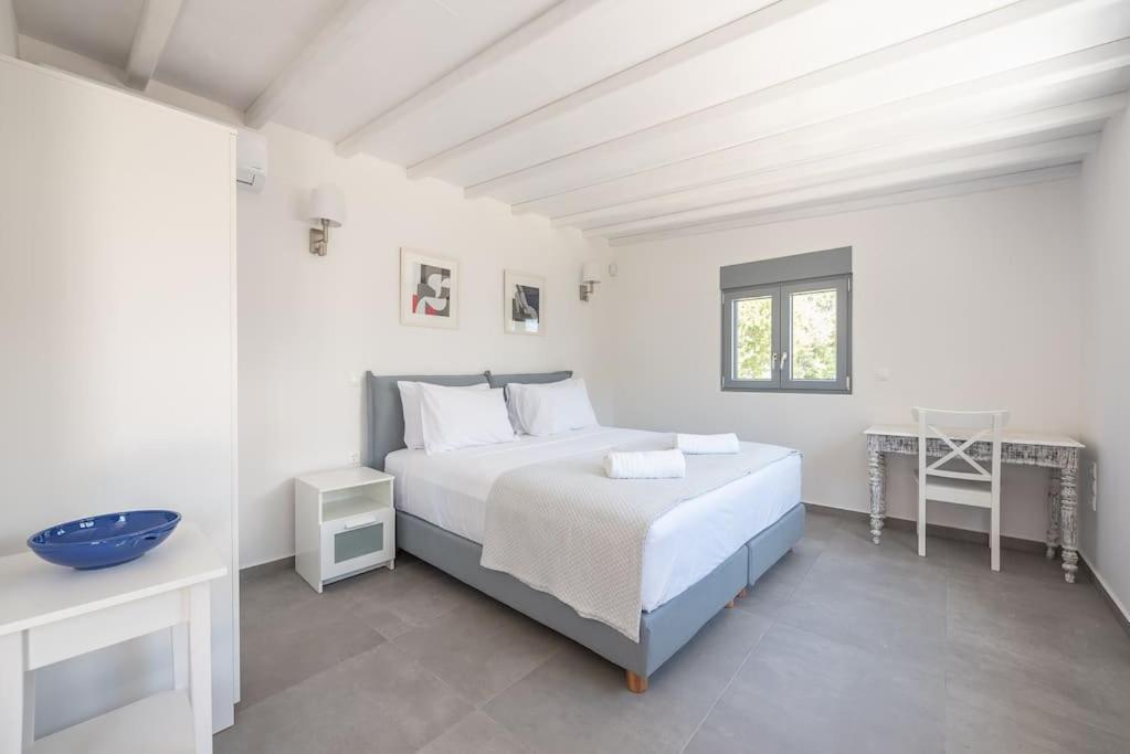 Villa Tholos -athens Riviera *