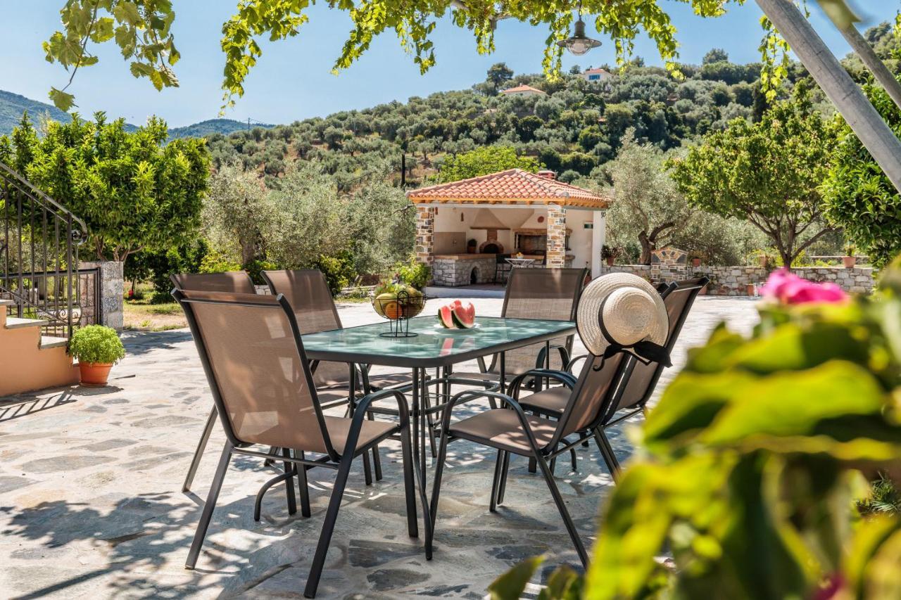 Holiday home Glyna House *