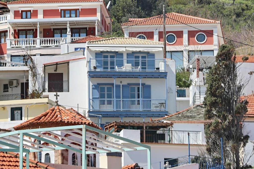Blue Spiridon With Amazing Views Apartment Skopelos Town
