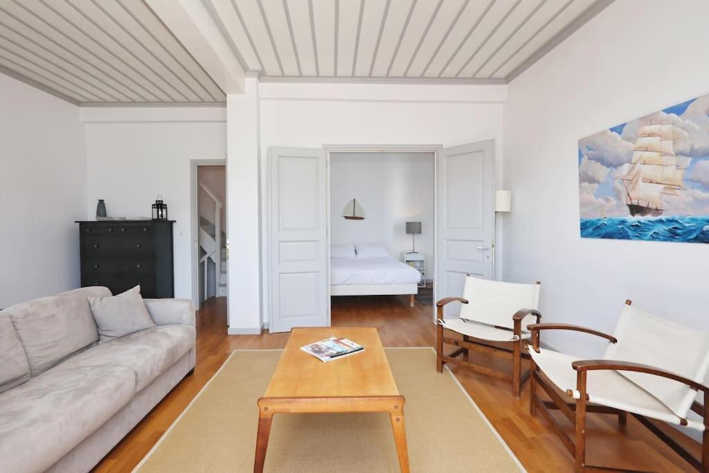 Apartment Blue Spiridon With Amazing Views *